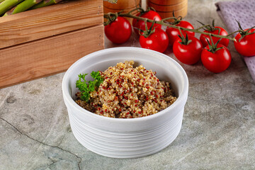 Boiled quinoa cereal in the bowl