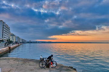 Fototapeta premium Morning Stillness. Thessaloniki Awakes by the Sea