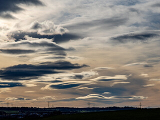 Fototapeta premium Bizarre Wolkengebilde im Spätherbst