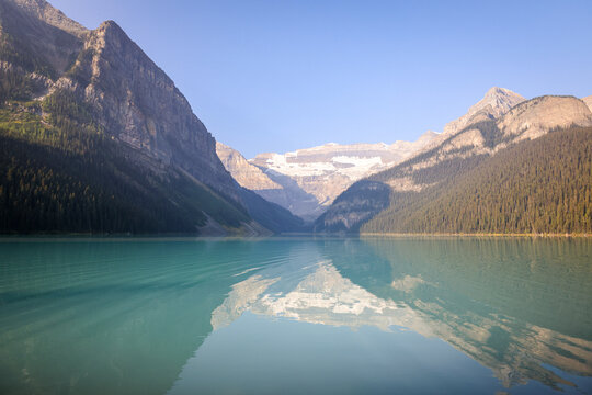 lake louise banff national park