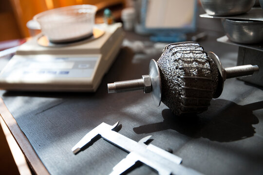 Engineering and technology.The set of elements reflecting the concept of engineering. Or technical progress..