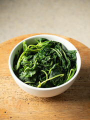 boiled spinach