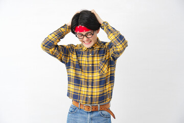 アキバ系の男性　頭を抱える　白背景