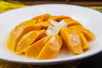 Honey-drizzled lily and mini pumpkin
