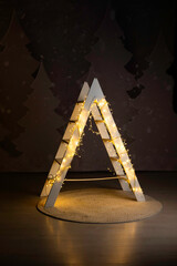 Escenarios de Navidad con escalera blanca