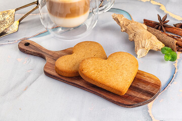 Sweet ginger cookies for snack