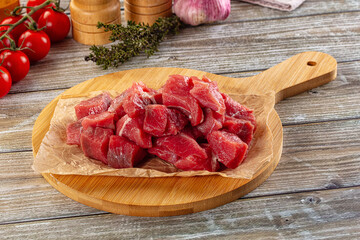 Raw beef cubes for cooking