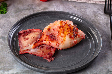 Tasty Grilled calamari for snack