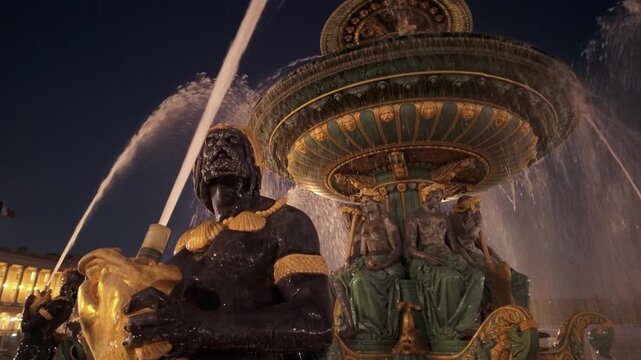 La Fontaine des Fleuves in Paris La Concorde