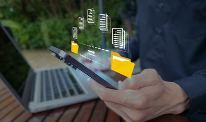 Mobile to Laptop Data Transfer and Synchronization Concept