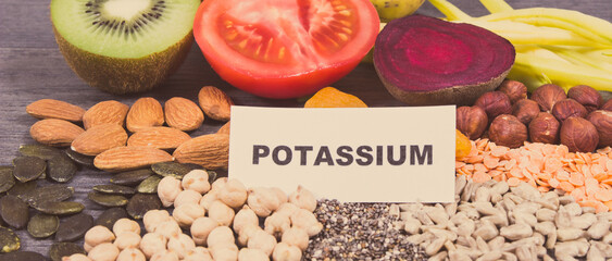 Inscription potassium with nutritious ingredients containing natural minerals and vitamin K