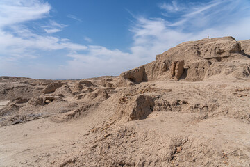 Fototapeta premium The area of the excavation site in the Ancient City of Uruk, Iraq