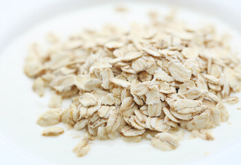 Oats with fresh yogurt
