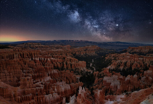 Bryce canyon at night with milky way