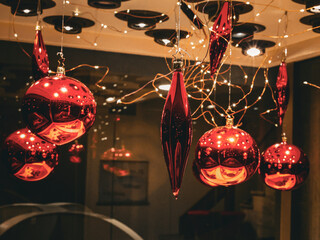 christmas tree decorations