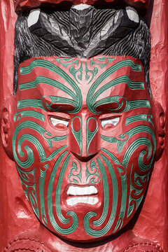 Traditional maori carving, Rotorua, New Zealand