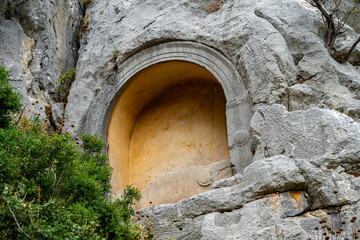 Termessos (Greek &Tau;&epsilon;&rho;&mu;&eta;&sigma;&sigma;ό&sigmaf; Termēss&oacute;s), also known as Termessos Major (&Tau;&epsilon;&rho;&mu;&eta;&sigma;&sigma;ό&sigmaf; ἡ &mu;&epsilon;ί&zeta;&omega;&nu;), was a Pisidian city built at an altitude of about 1000 metres at the south-west side of Solymos Mountain