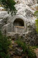 Termessos (Greek &Tau;&epsilon;&rho;&mu;&eta;&sigma;&sigma;ό&sigmaf; Termēss&oacute;s), also known as Termessos Major (&Tau;&epsilon;&rho;&mu;&eta;&sigma;&sigma;ό&sigmaf; ἡ &mu;&epsilon;ί&zeta;&omega;&nu;), was a Pisidian city built at an altitude of about 1000 metres at the south-west side of Solymos Mountain
