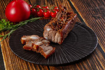 Baked pork belly with spices