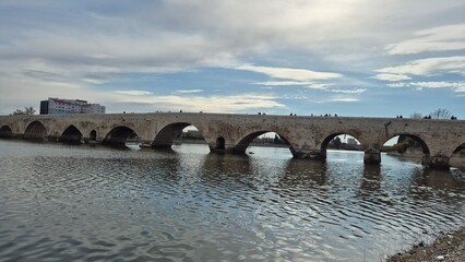 Fototapeta premium Historic Roman Stone Arch Bridge (Taş Köprü) in Adana, Turkey