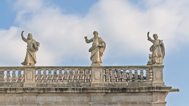 Sculptures on top of the roof of Sao Marco, old hospital in Braga, Portugal, now housing a hotel. 