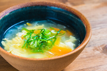 野菜と卵の中華スープ