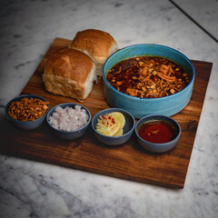 Traditional Misal Pav – Spicy Maharashtrian Breakfast Dish