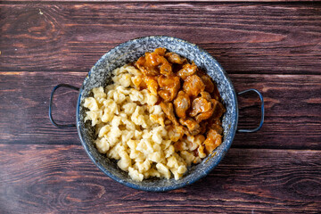 Hungarian Pork Gizzard Stew With Dumplings