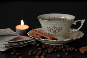 Kaffeetasse mit Kerze