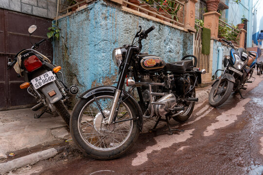 Jodhpur, India - March 29, 2024: A Royal Enfield Bullet 350 motorbike parked on the side of a road