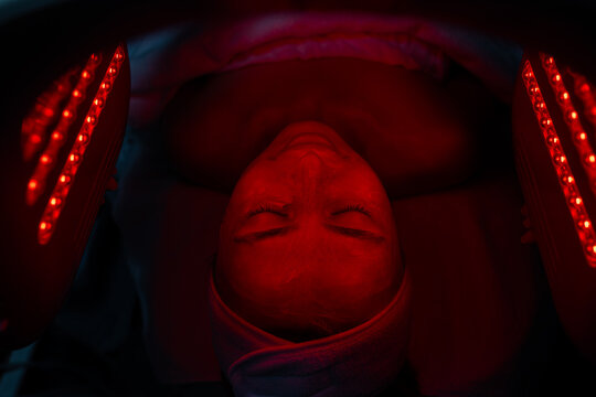 Red light therapy treatment esthetician appointment