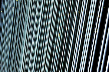 Obraz premium abstract straight neon lights on dark background