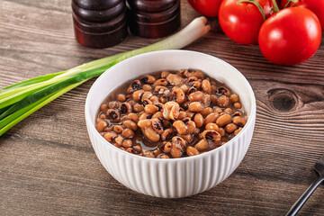 Canned Black eye bean in the bowl