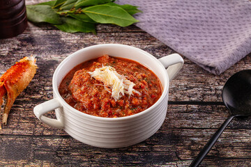 Tomato gazpacho soup with crab