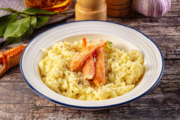 Risotto with natural crab leg