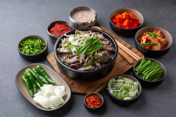 Korean traditional food, sundaeguk and side dishes 한국의 전통음식인 순대국과 반찬들