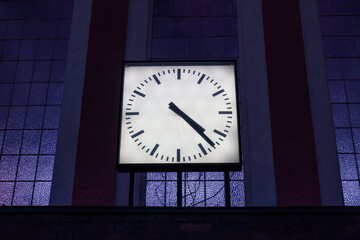 old style clock at pkp station © rob
