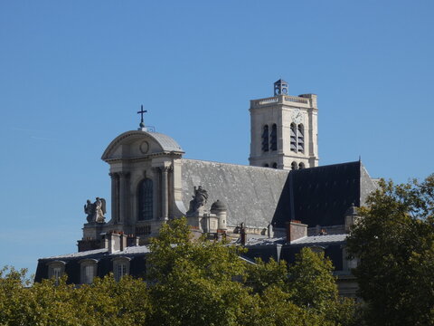 Eglise &agrave; Paris