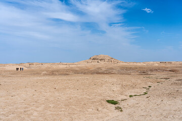 View of the ruins of Uruk, a major ancient city in Mesopotamia, Iraq