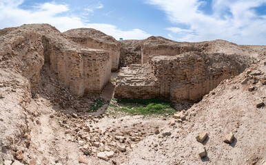 The walls and bricks in the excavation site in the Ancient City of Uruk, Iraq