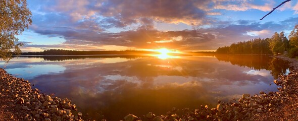 Sunset over the river © Hannah H