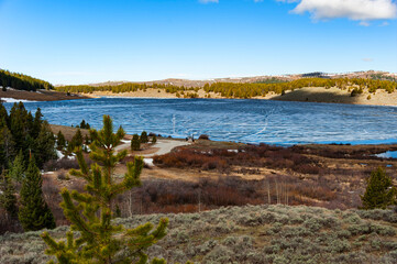 Fototapeta premium Driving along the Scenic Route 16 in Wyoming, USA