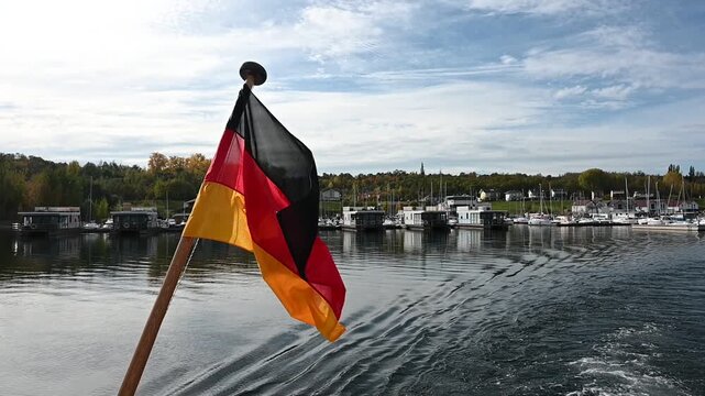 Schifffahrt auf dem Geiseltalsee