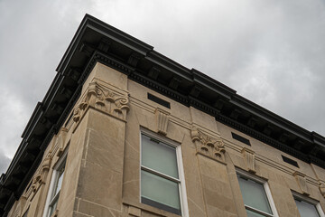 Obraz premium A historic building corner decorated with ornate architectural details, Sylvester, Georgia