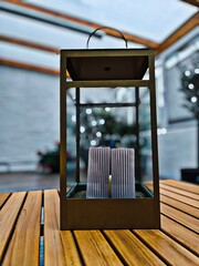  lantern with candles