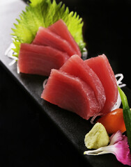 鮪の刺身