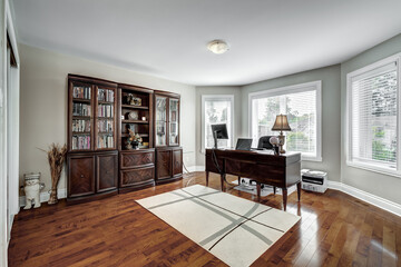 Exterior and interior of a modern Canad house with backyard, driveway, and complete living spaces. Includes living room, kitchen, bedrooms, bathrooms, hallways and basement