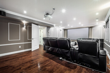 Exterior and interior of a modern Canad house with backyard, driveway, and complete living spaces. Includes living room, kitchen, bedrooms, bathrooms, hallways and basement