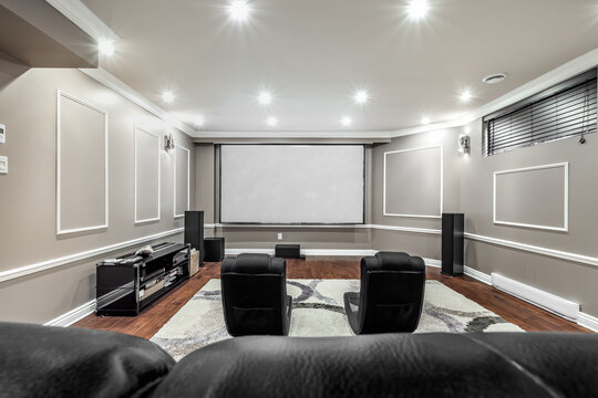 Exterior and interior of a modern Canad house with backyard, driveway, and complete living spaces. Includes living room, kitchen, bedrooms, bathrooms, hallways and basement