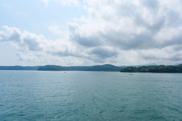 姫島へ向かうフェリー船から見る国東半島